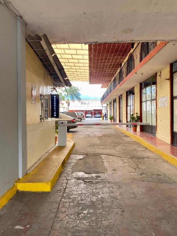 Hotel Maya Ixtlan Ixtlan del Rio ภายนอก รูปภาพ